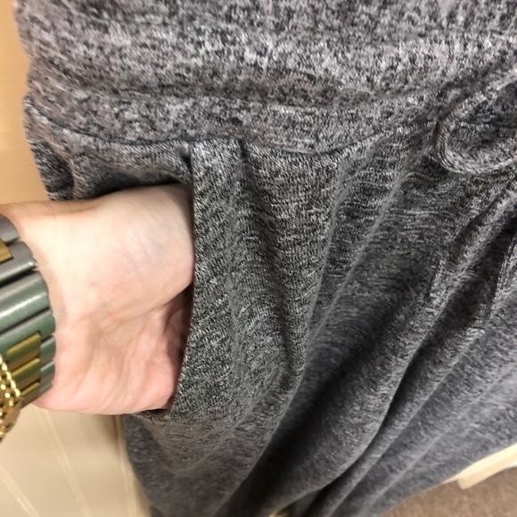 Aerie Women's Long Sleeve One Piece Soft Stretch Jumpsuit Size M Gray NWT - Picture 3 of 6